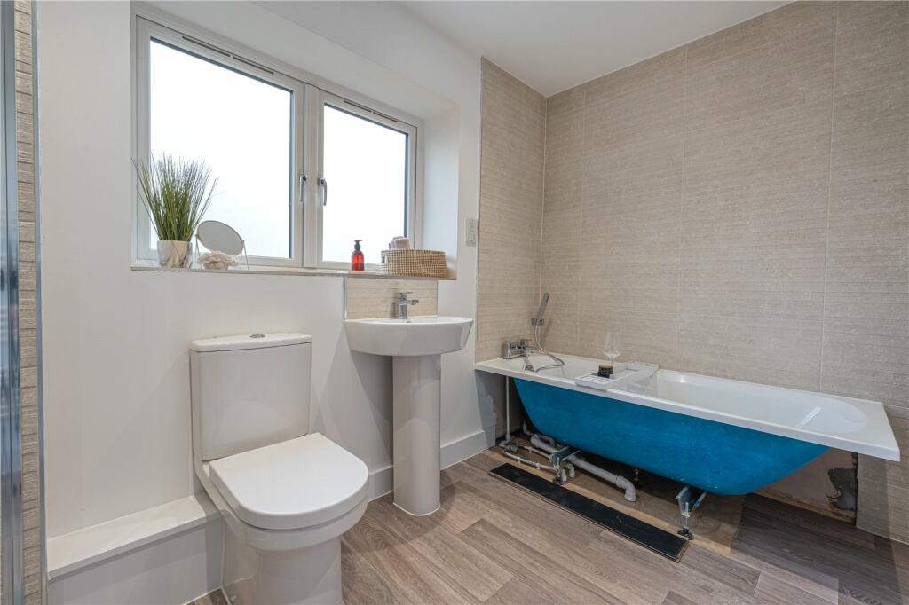 Additional property image - EGAN CLOSE, Dordon, Tamworth, Warwickshire, B78