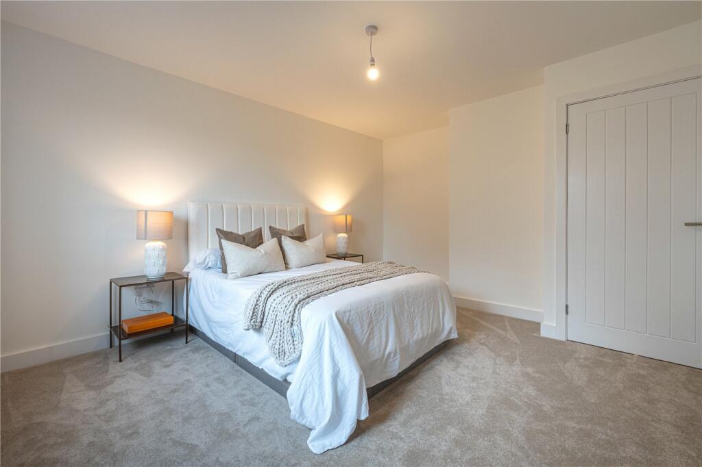 Additional property image - EGAN CLOSE, Dordon, Tamworth, Warwickshire, B78