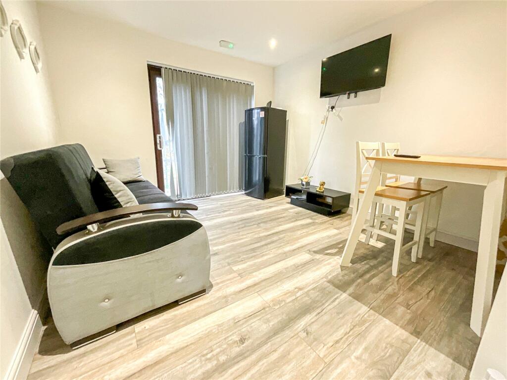Additional property image - Eringden, Wilnecote, Tamworth, Staffordshire, B77