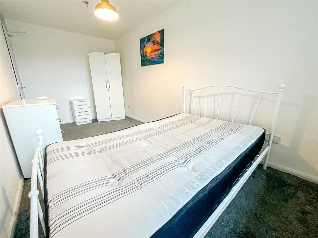Additional property image - Eringden, Wilnecote, Tamworth, Staffordshire, B77