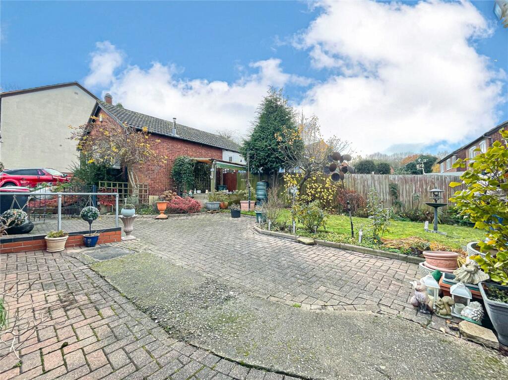Additional property image - The Gullet, Polesworth, Tamworth, Warwickshire, B78