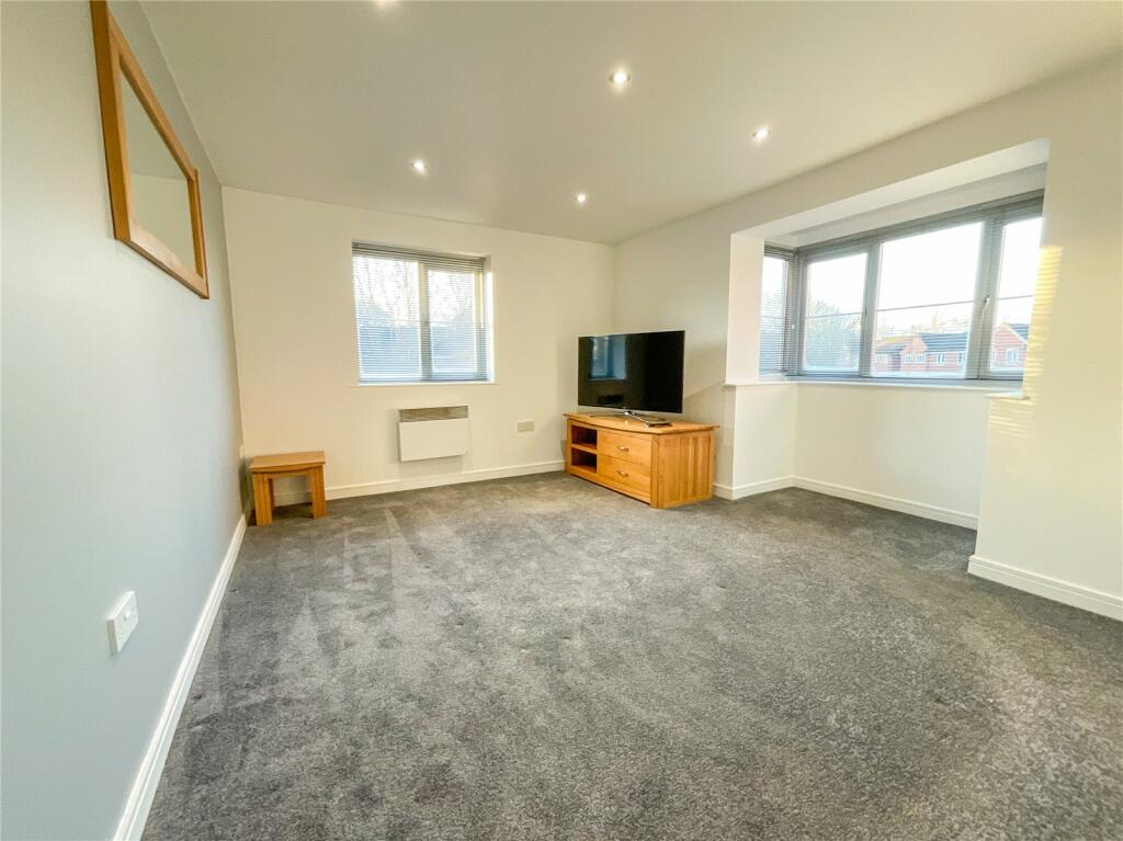 Additional property image - Bonehill Road, Tamworth, Staffordshire, B78