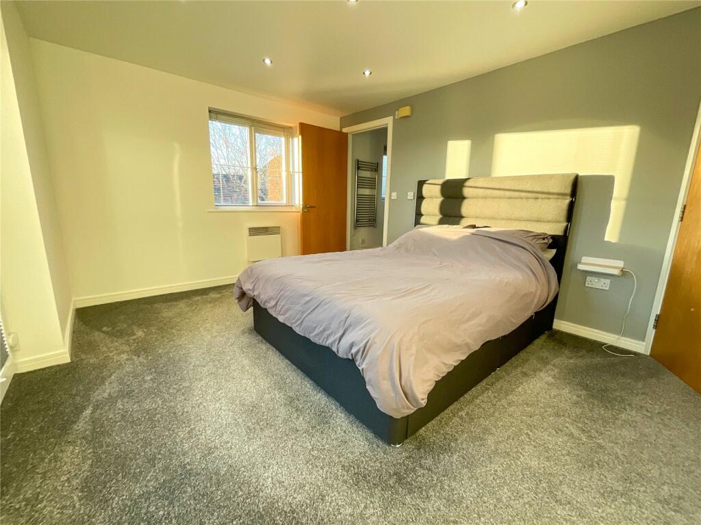 Additional property image - Bonehill Road, Tamworth, Staffordshire, B78