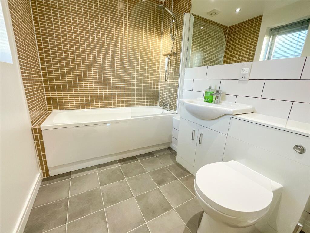 Additional property image - Bonehill Road, Tamworth, Staffordshire, B78