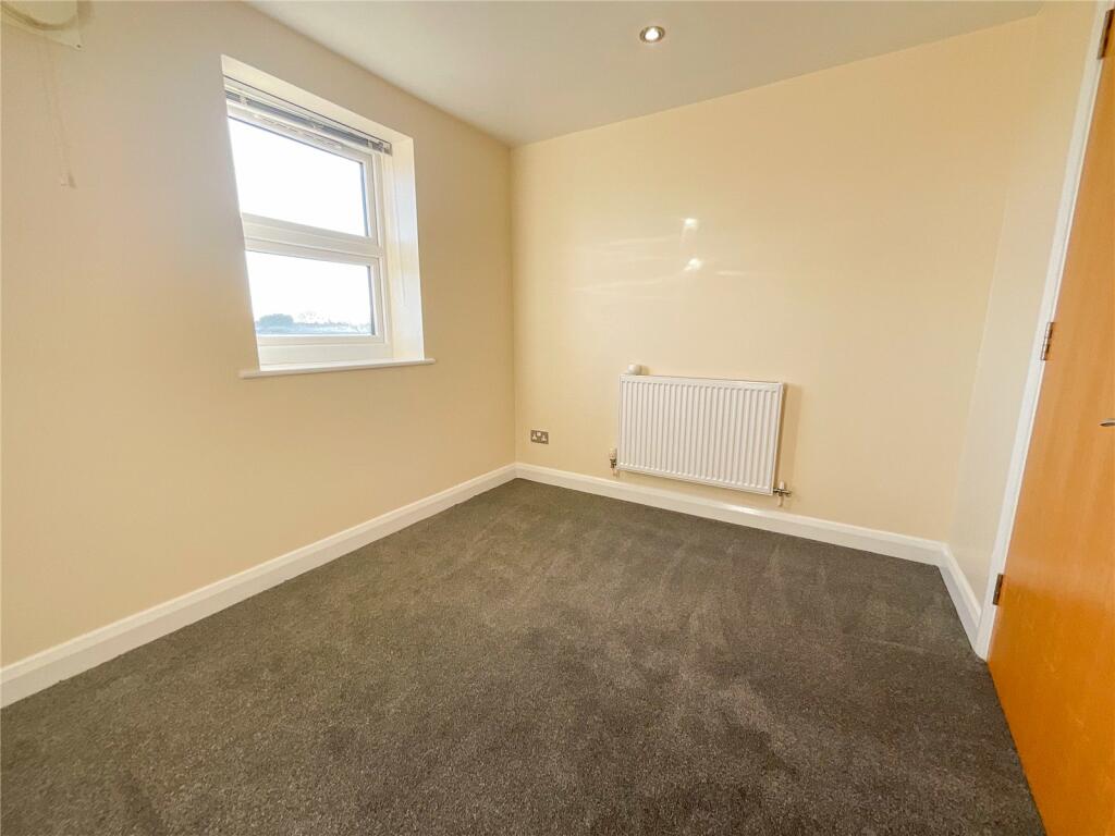 Additional property image - Albert Road, Tamworth, Staffordshire, B79