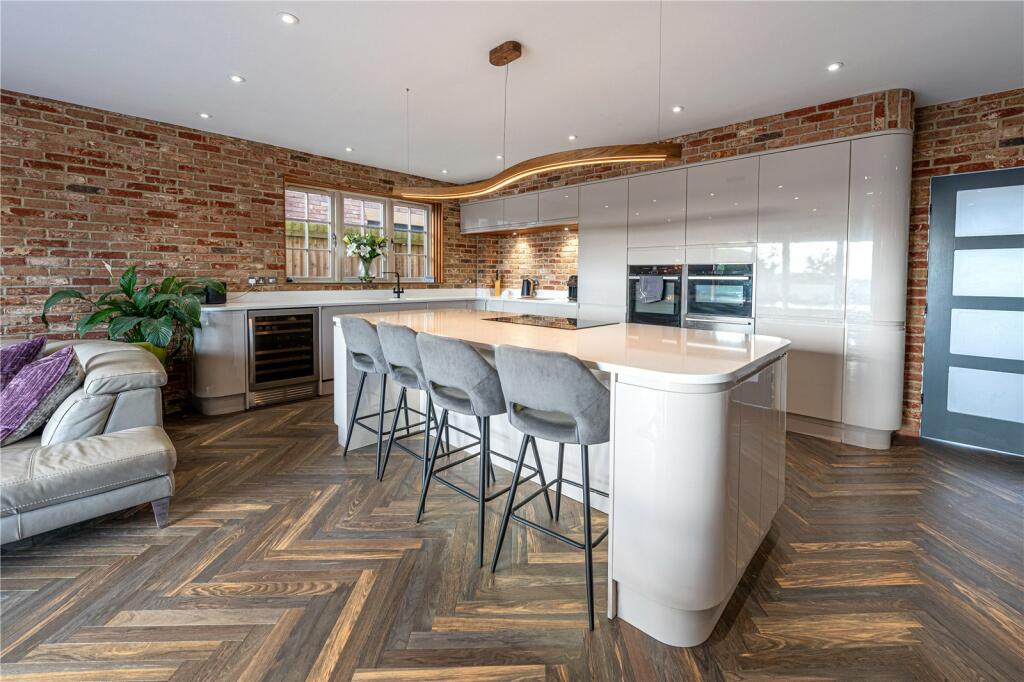 Additional property image - Orton Road, Warton, Tamworth, Warwickshire, B79
