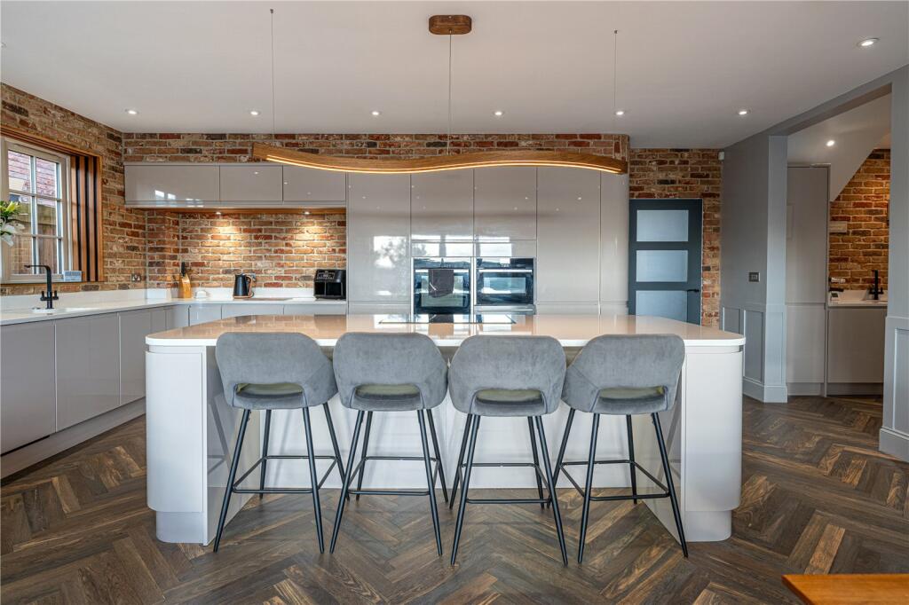 Additional property image - Orton Road, Warton, Tamworth, Warwickshire, B79