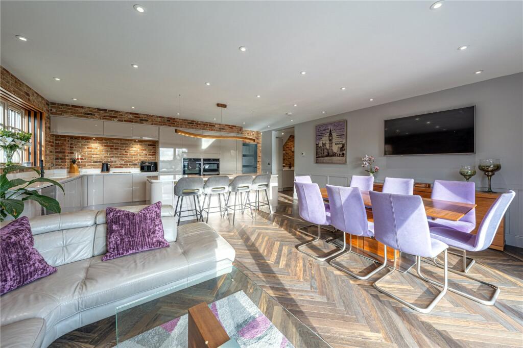 Additional property image - Orton Road, Warton, Tamworth, Warwickshire, B79