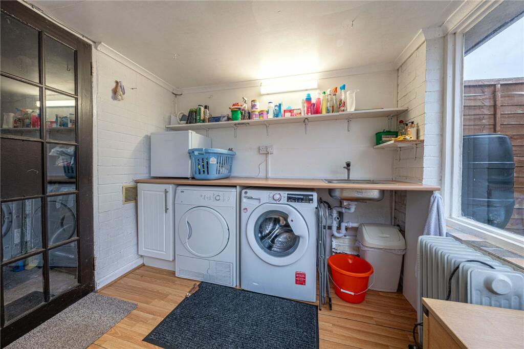 Additional property image - Mildenhall, Tamworth, Staffordshire, B79