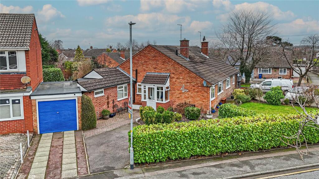 Additional property image - Mildenhall, Tamworth, Staffordshire, B79