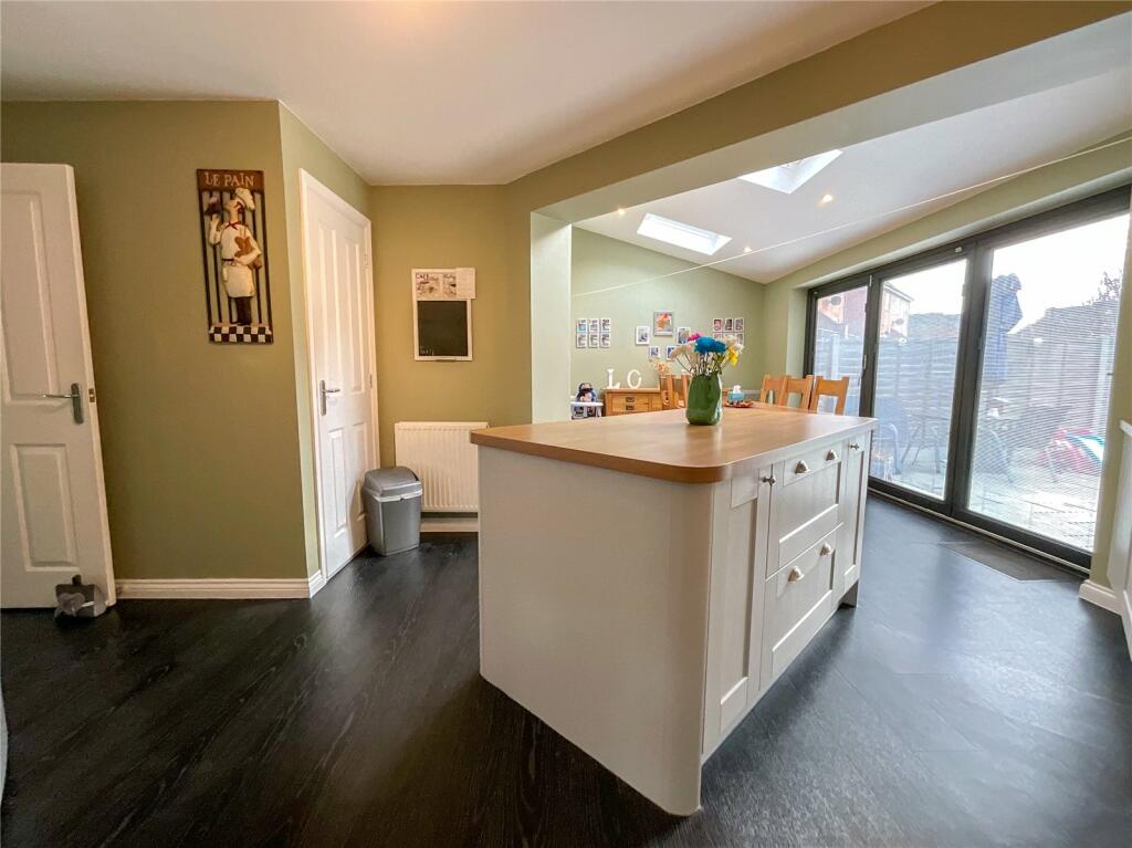 Additional property image - The Laurels, Fazeley, Tamworth, Staffordshire, B78