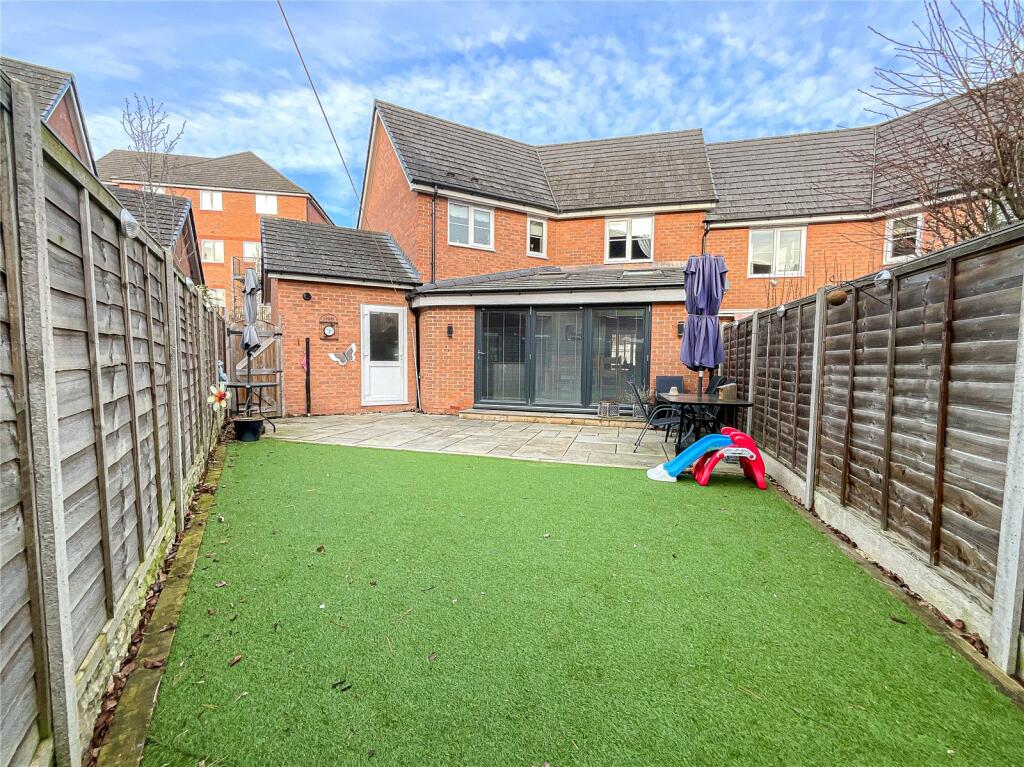 Additional property image - The Laurels, Fazeley, Tamworth, Staffordshire, B78