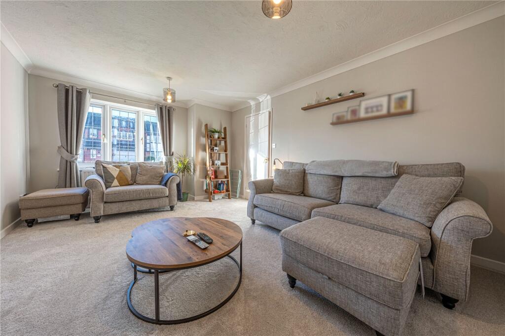 Additional property image - Huntingdon Close, Tamworth, Staffordshire, B78
