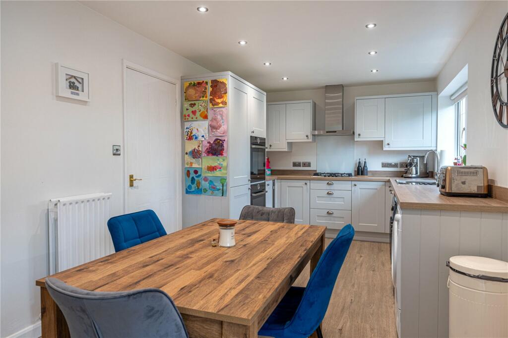 Additional property image - Huntingdon Close, Tamworth, Staffordshire, B78