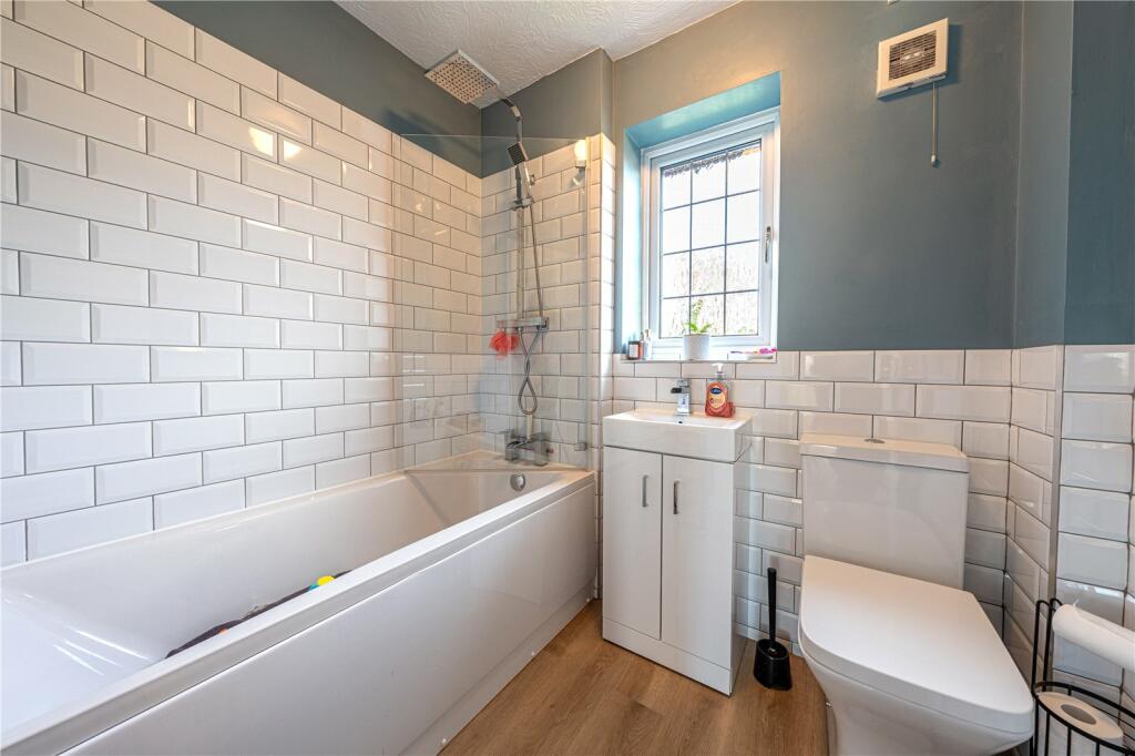 Additional property image - Huntingdon Close, Tamworth, Staffordshire, B78