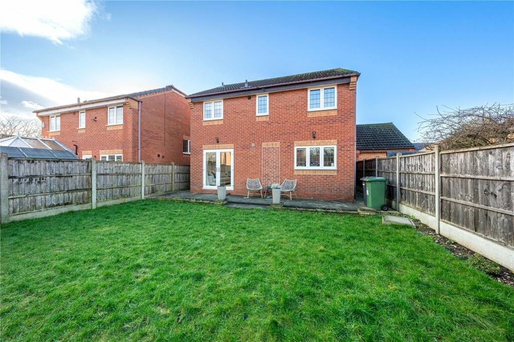 Additional property image - Huntingdon Close, Tamworth, Staffordshire, B78