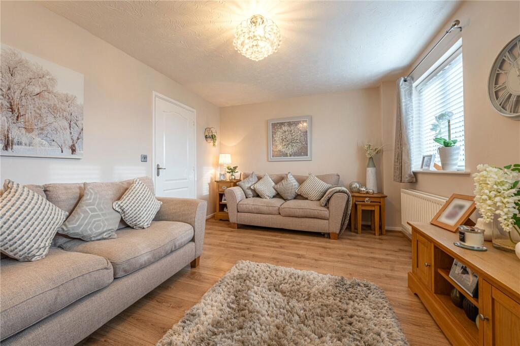Additional property image - Fox Close, Tamworth, Staffordshire, B77