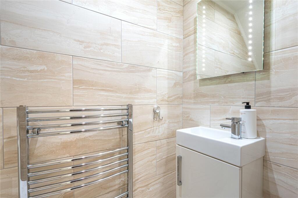 Additional property image - Fox Close, Tamworth, Staffordshire, B77