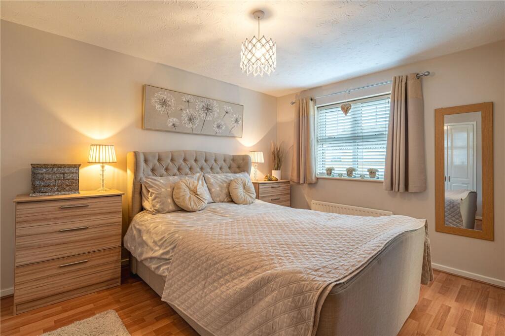 Additional property image - Fox Close, Tamworth, Staffordshire, B77