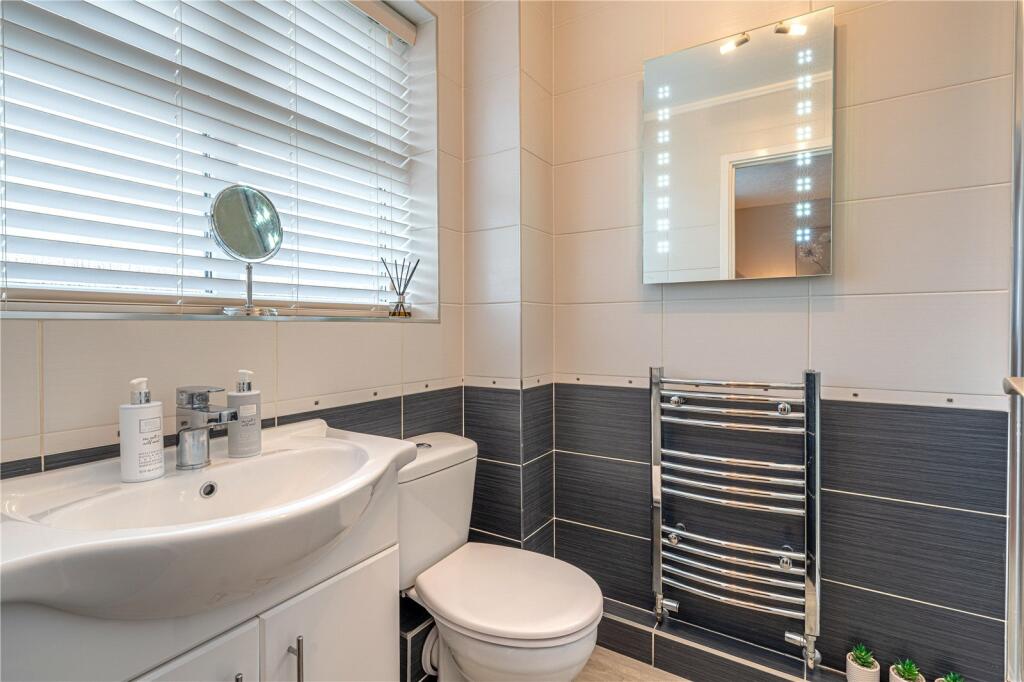 Additional property image - Fox Close, Tamworth, Staffordshire, B77
