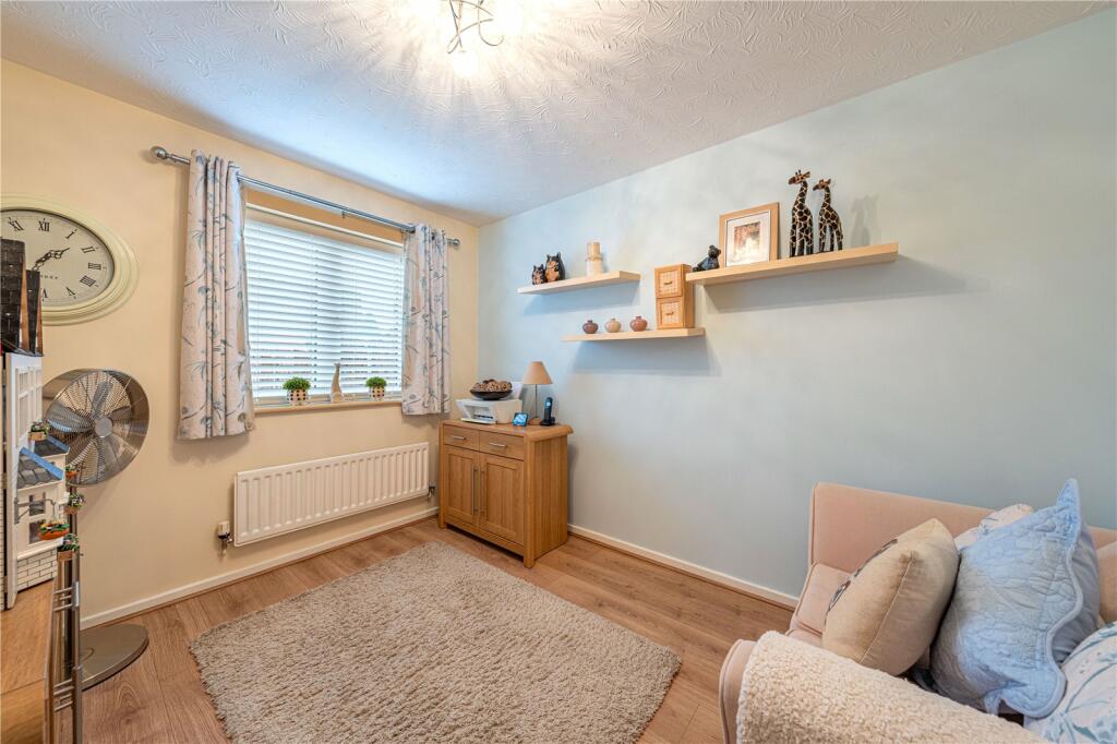 Additional property image - Fox Close, Tamworth, Staffordshire, B77