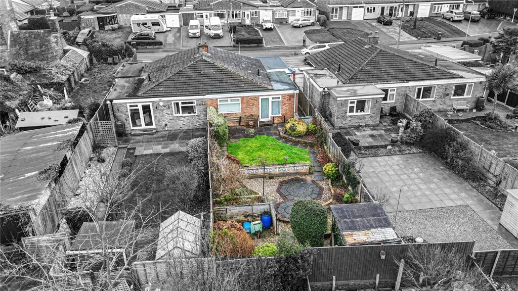 Additional property image - Repington Road North, Tamworth, Staffordshire, B77