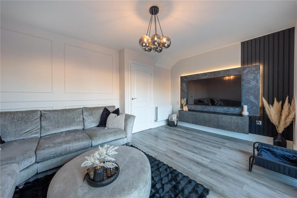 Additional property image - Lapley Avenue, Amington, Tamworth, Staffordshire, B77