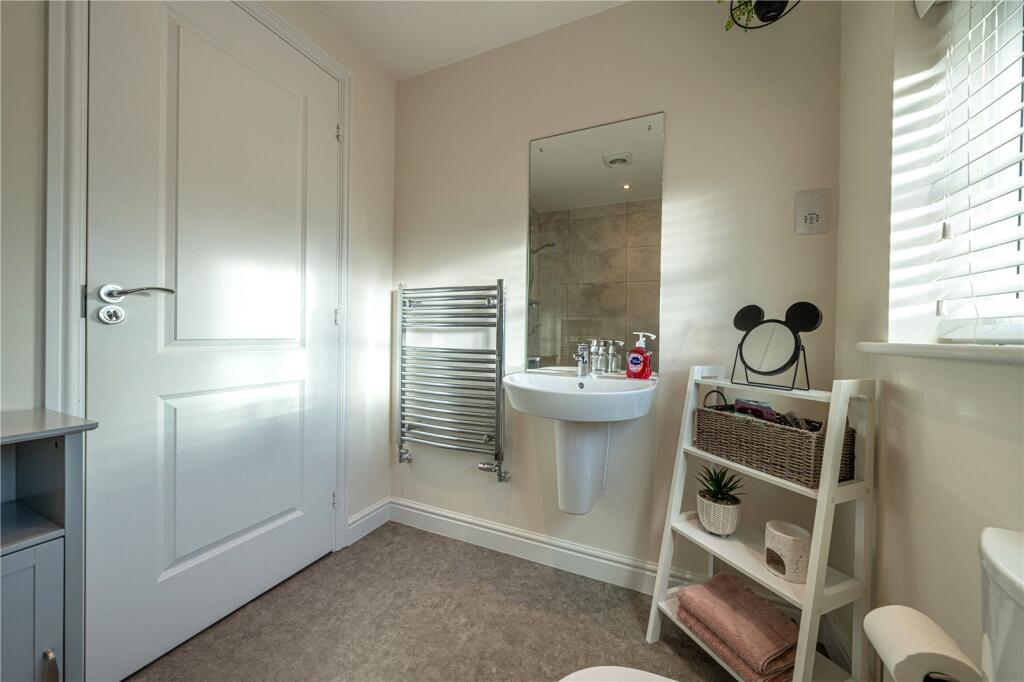 Additional property image - Lapley Avenue, Amington, Tamworth, Staffordshire, B77