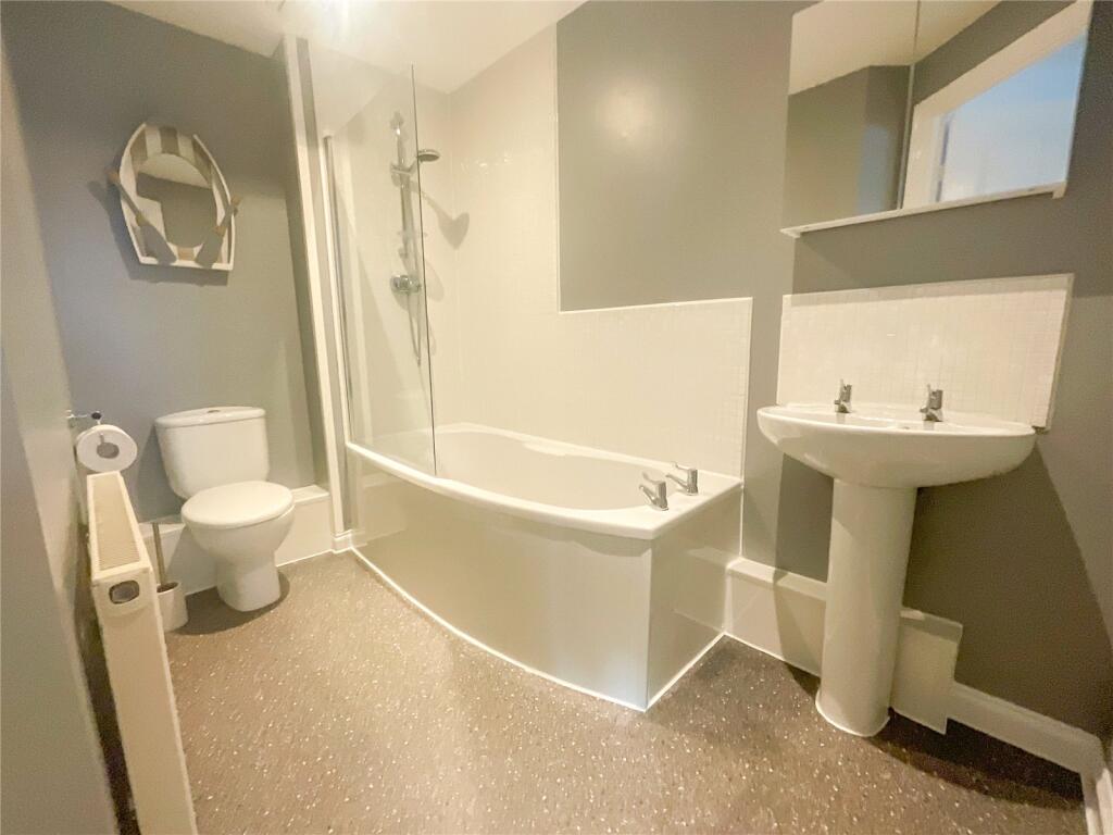 Additional property image - Lakeview Avenue, Tamworth, Staffordshire, B78