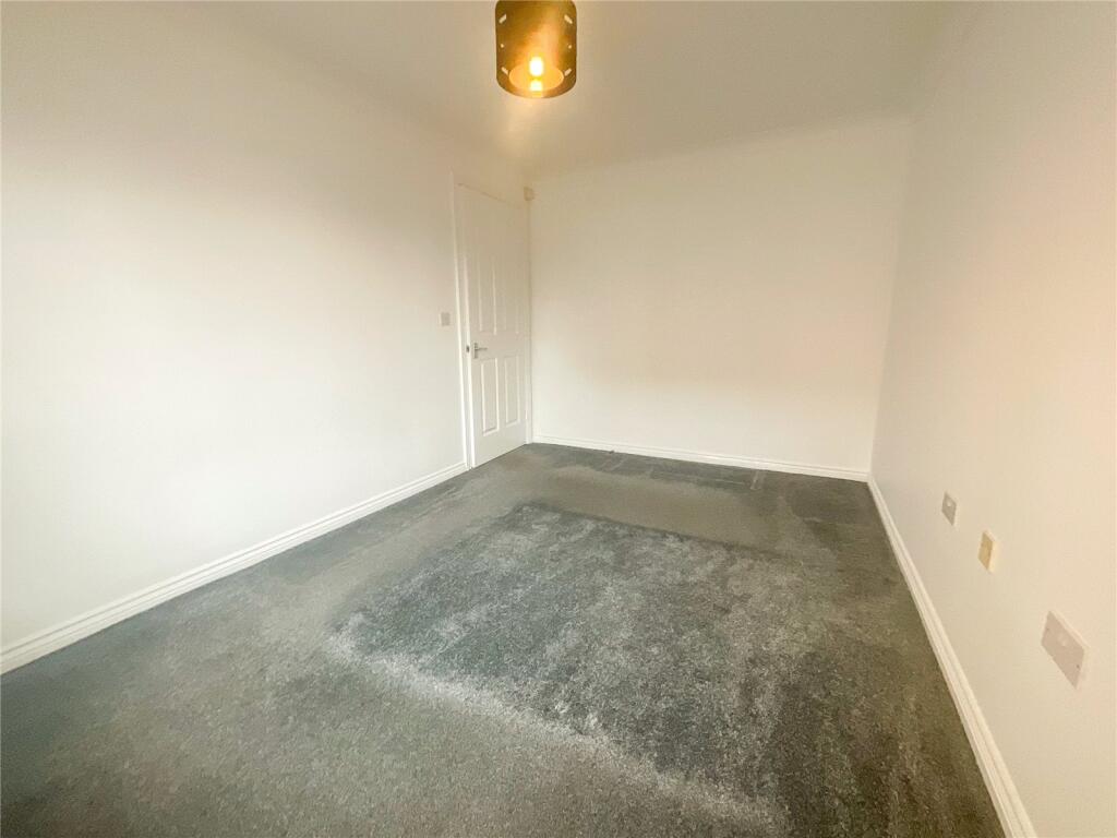 Additional property image - Lakeview Avenue, Tamworth, Staffordshire, B78
