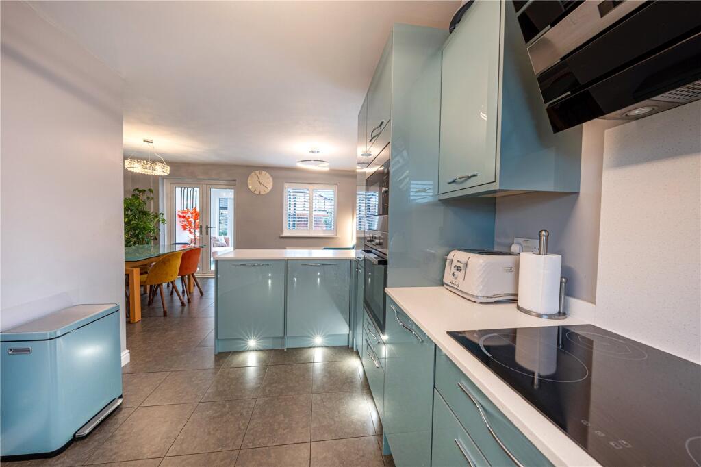 Additional property image - Valley Drive, Wilnecote, Tamworth, Staffordshire, B77