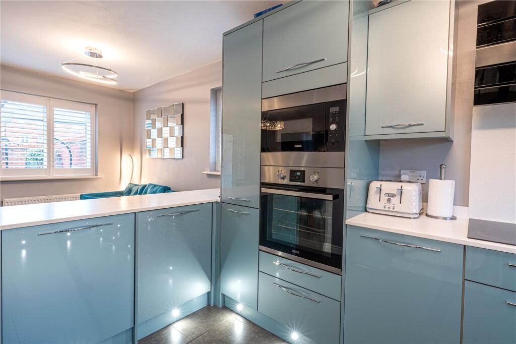 Additional property image - Valley Drive, Wilnecote, Tamworth, Staffordshire, B77