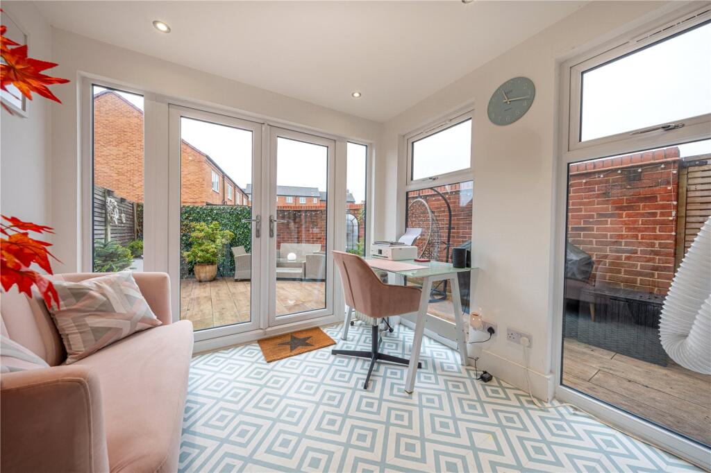 Additional property image - Valley Drive, Wilnecote, Tamworth, Staffordshire, B77