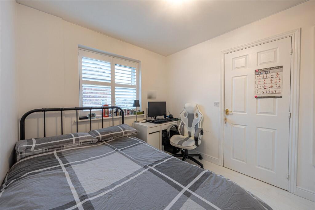 Additional property image - Valley Drive, Wilnecote, Tamworth, Staffordshire, B77