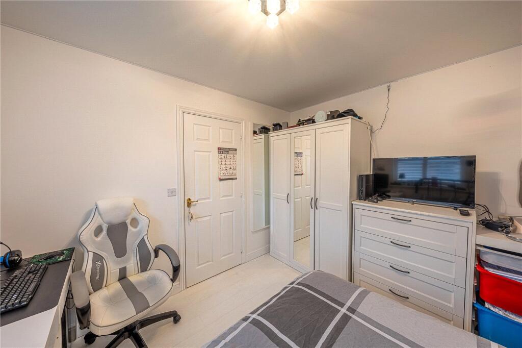 Additional property image - Valley Drive, Wilnecote, Tamworth, Staffordshire, B77