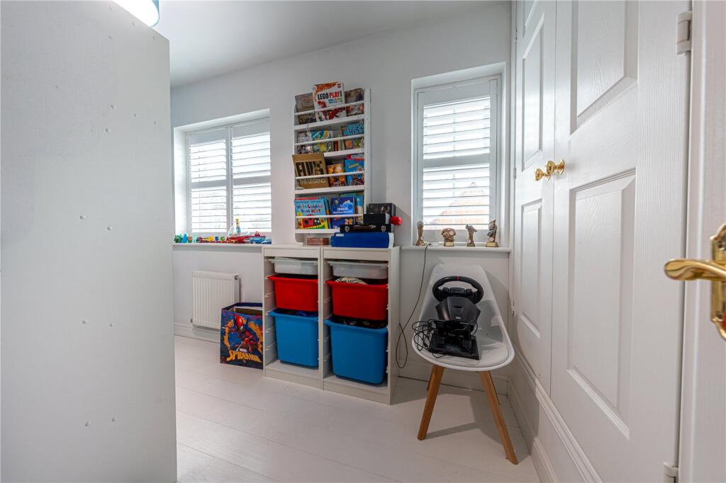 Additional property image - Valley Drive, Wilnecote, Tamworth, Staffordshire, B77