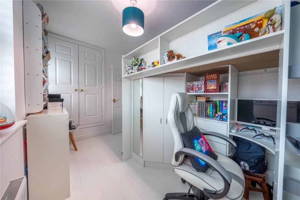 Additional property image - Valley Drive, Wilnecote, Tamworth, Staffordshire, B77