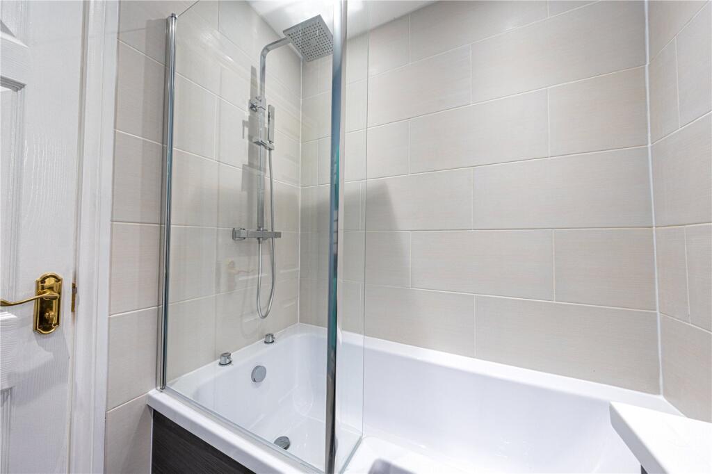 Additional property image - Valley Drive, Wilnecote, Tamworth, Staffordshire, B77