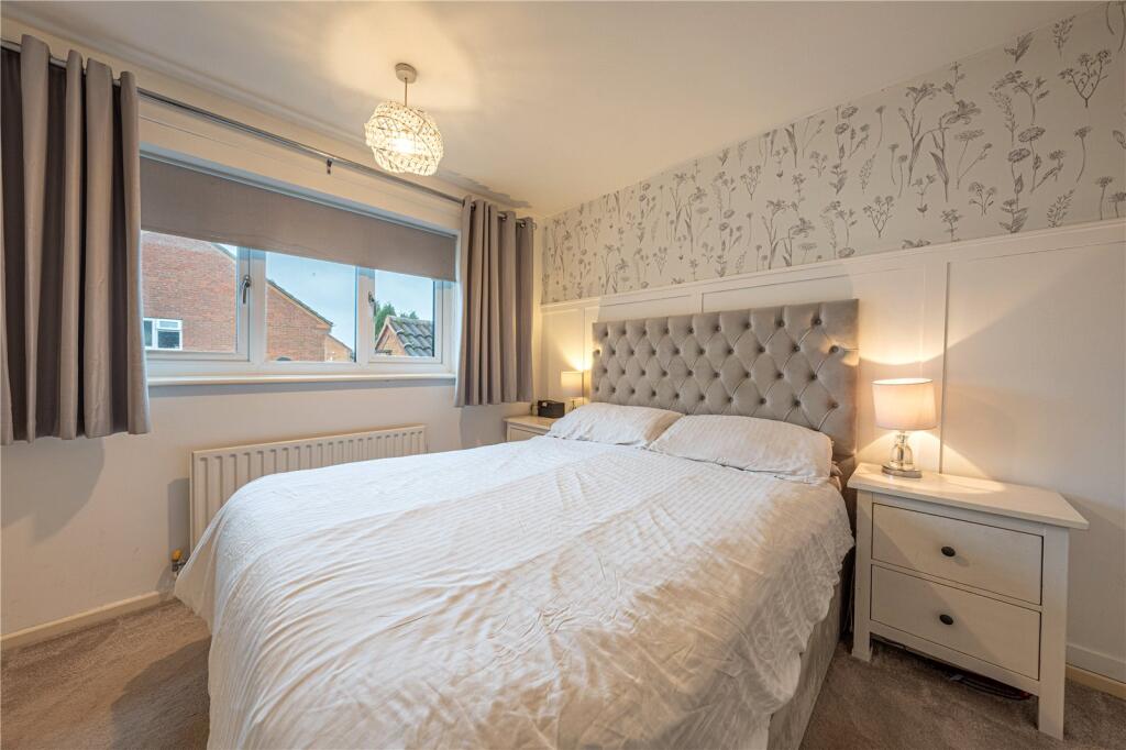 Additional property image - Harwood Drive, Dosthill, Tamworth, Staffordshire, B77
