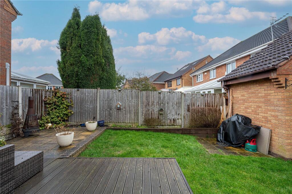 Additional property image - Harwood Drive, Dosthill, Tamworth, Staffordshire, B77