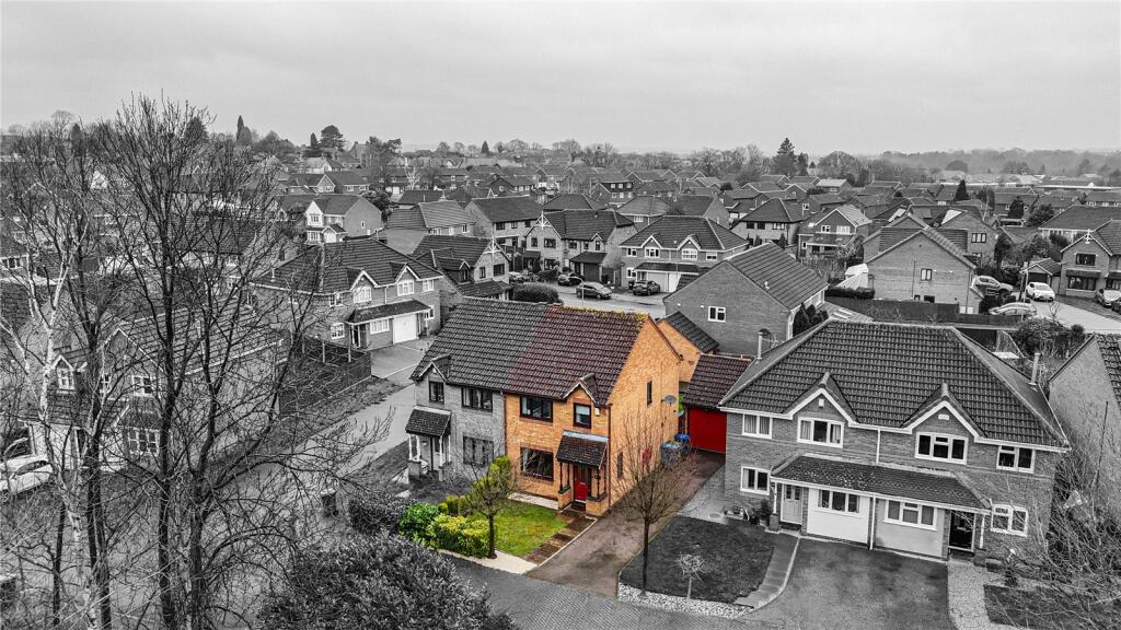 Additional property image - Harwood Drive, Dosthill, Tamworth, Staffordshire, B77