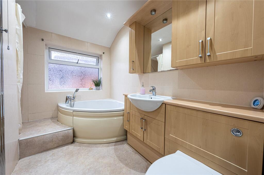Additional property image - Peel Close, Drayton Bassett, Tamworth, Staffordshire, B78