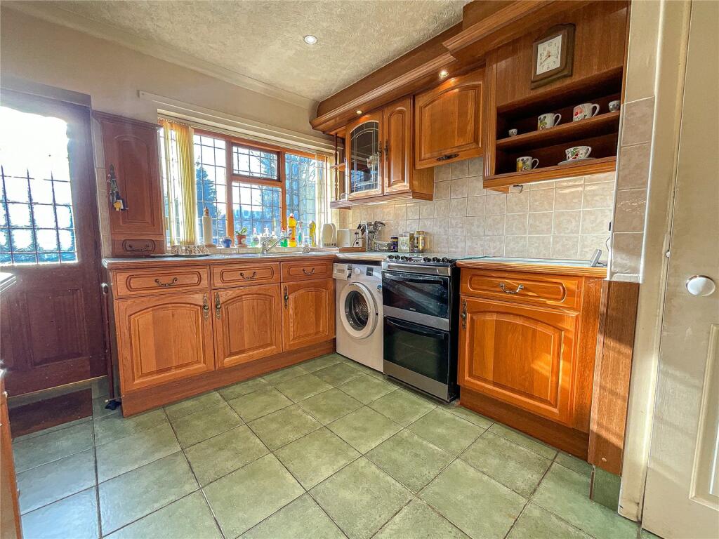 Additional property image - Amington Road, Tamworth, Staffordshire, B77