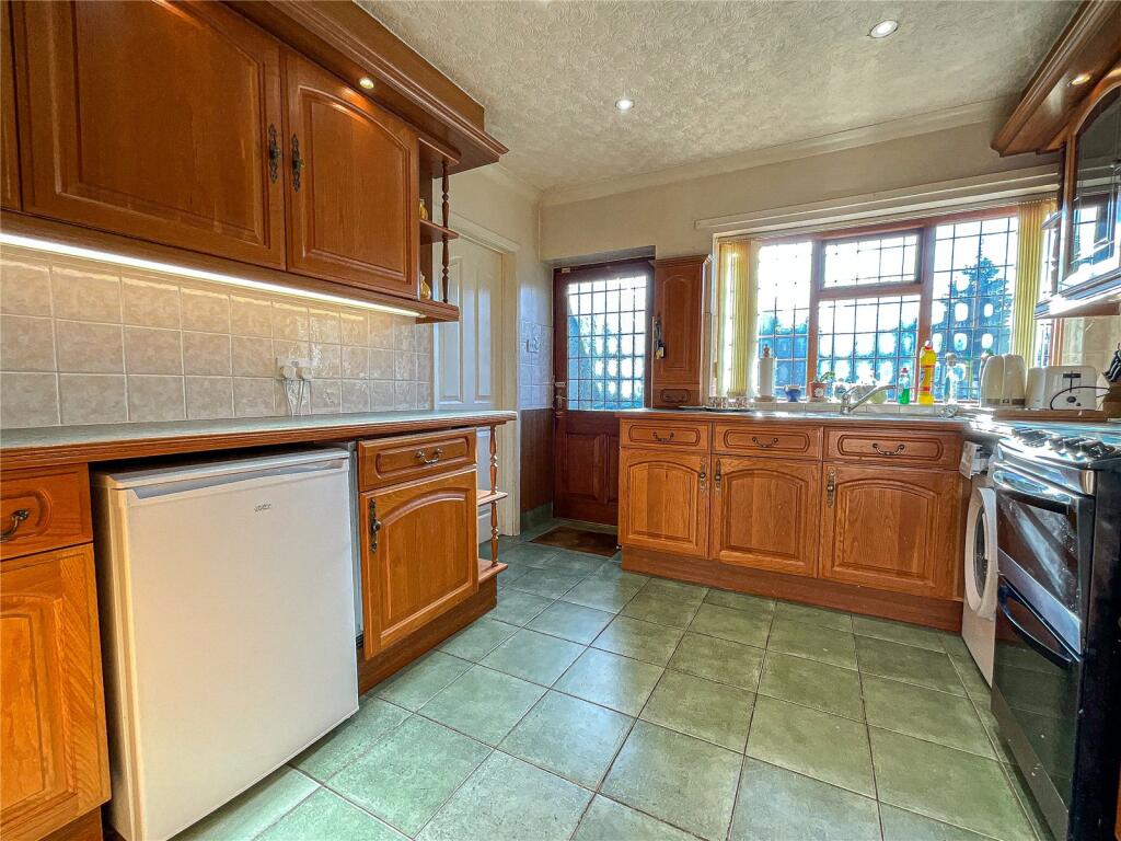 Additional property image - Amington Road, Tamworth, Staffordshire, B77