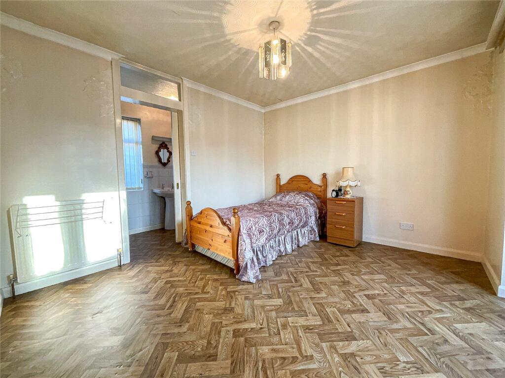 Additional property image - Amington Road, Tamworth, Staffordshire, B77