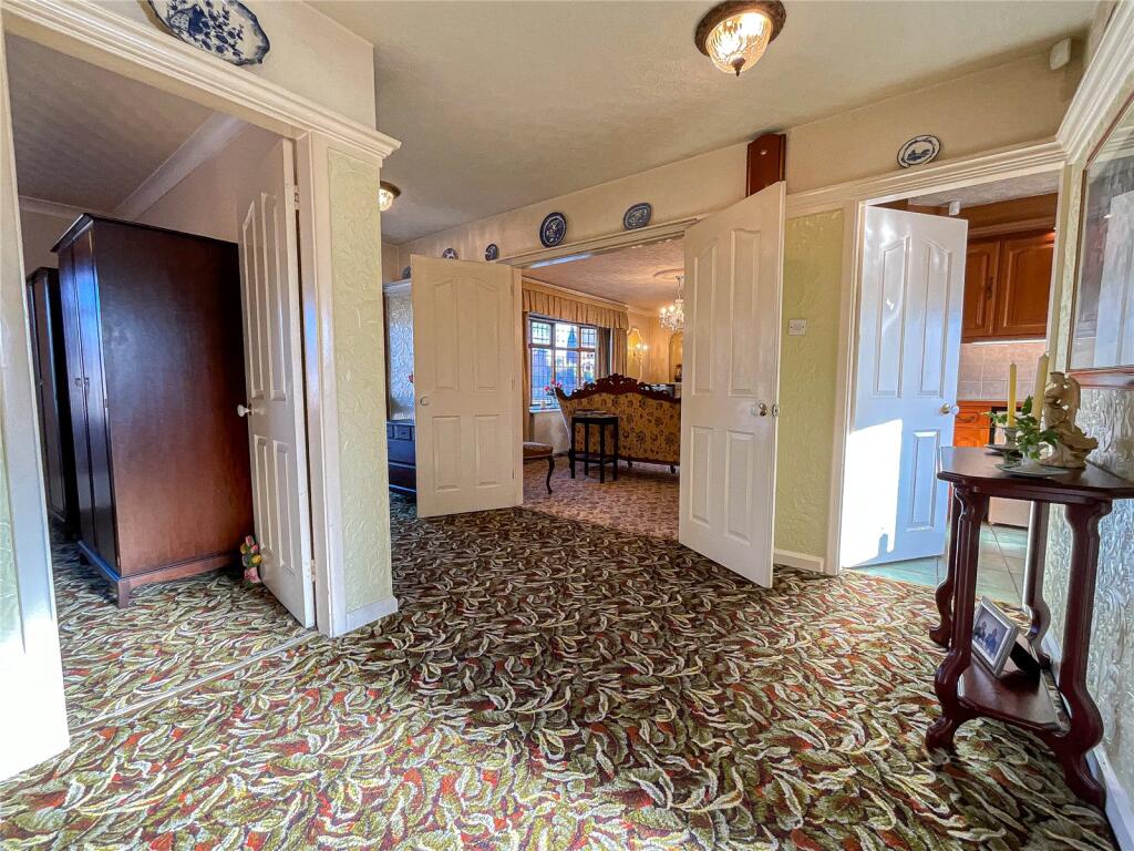 Additional property image - Amington Road, Tamworth, Staffordshire, B77