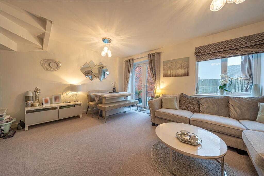 Additional property image - Meadow Way, Tamworth, Staffordshire, B79