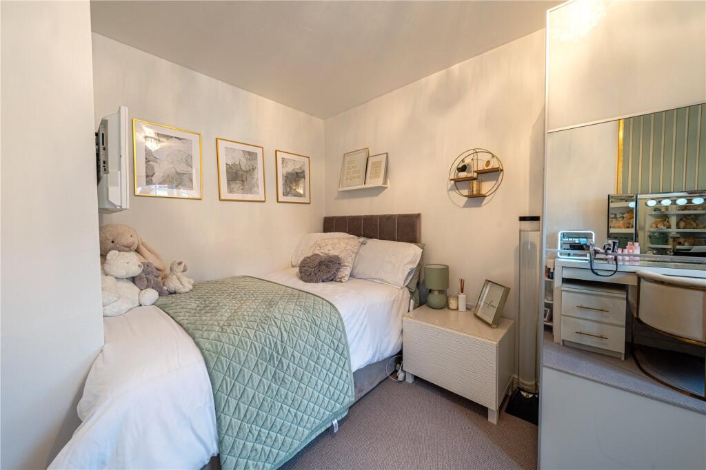 Additional property image - Meadow Way, Tamworth, Staffordshire, B79