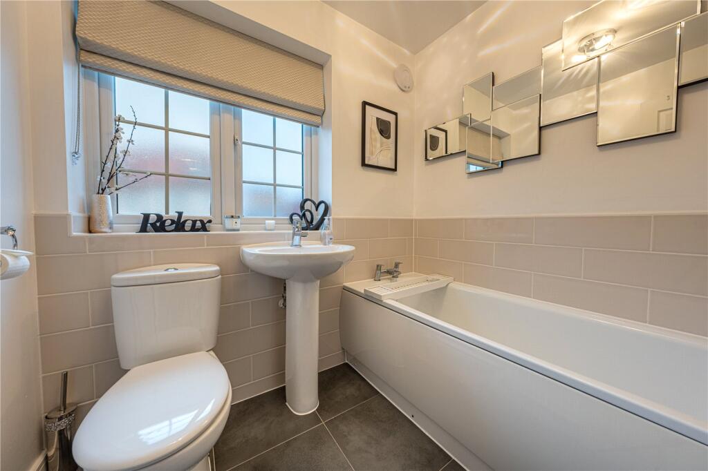 Additional property image - Meadow Way, Tamworth, Staffordshire, B79