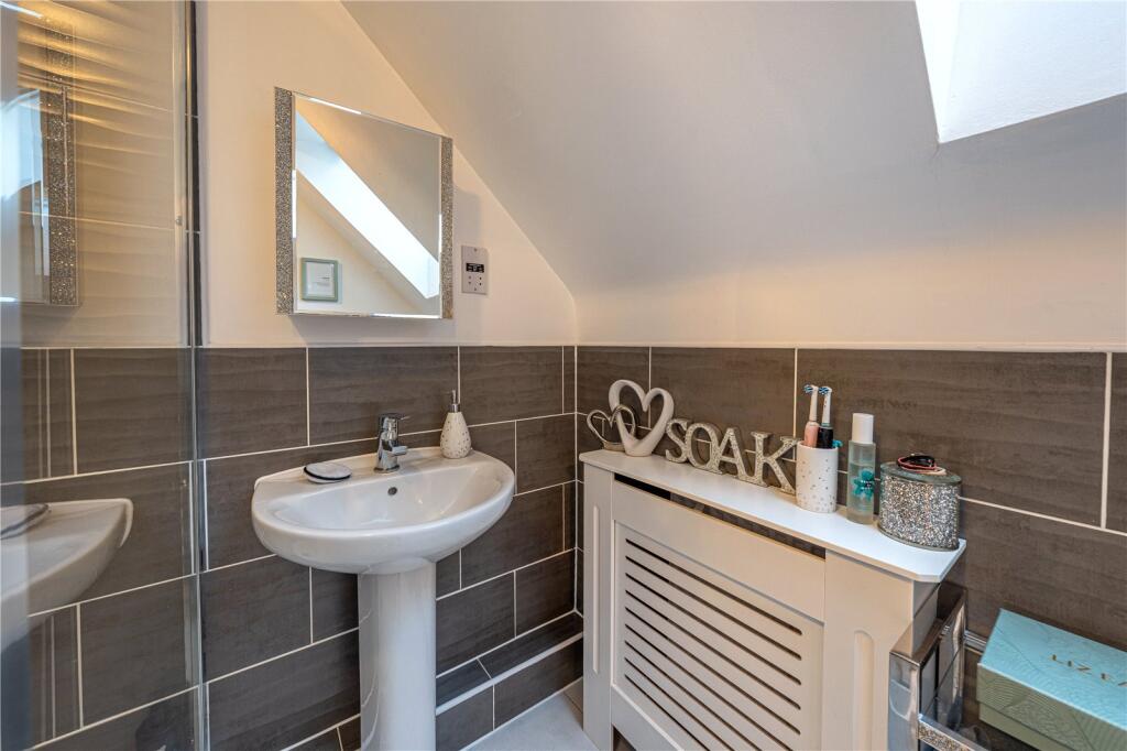 Additional property image - Meadow Way, Tamworth, Staffordshire, B79